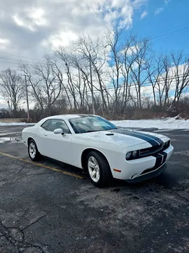 2013 Dodge Challenger SXT Plus Coupe