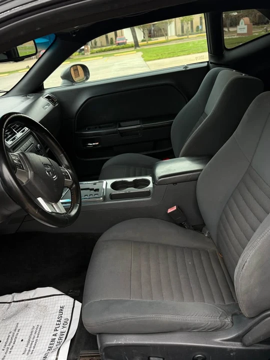 2012 Dodge Challenger 3rd Gen - Image 9 of 13