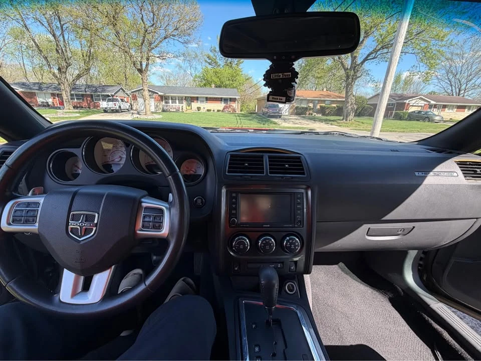 2013 Dodge Challenger 3rd Gen - Image 10 of 19