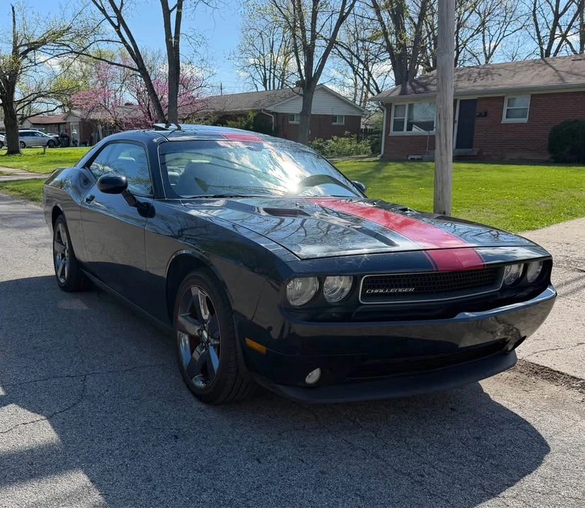 2013 Dodge Challenger 3rd Gen - Image 4 of 19