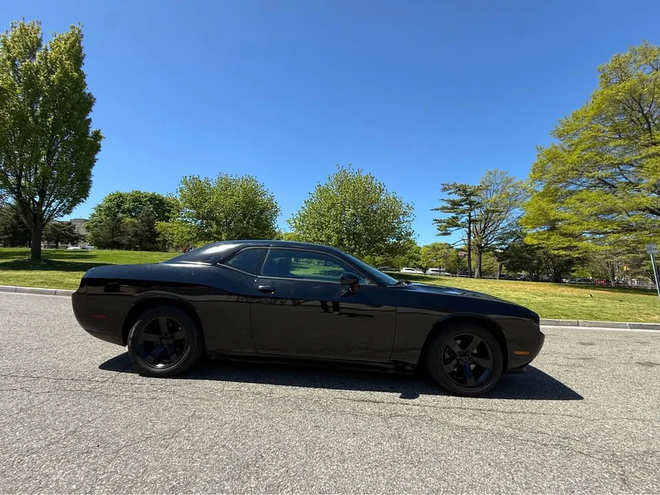 2013 Dodge Challenger 3rd Gen - Image 3 of 21