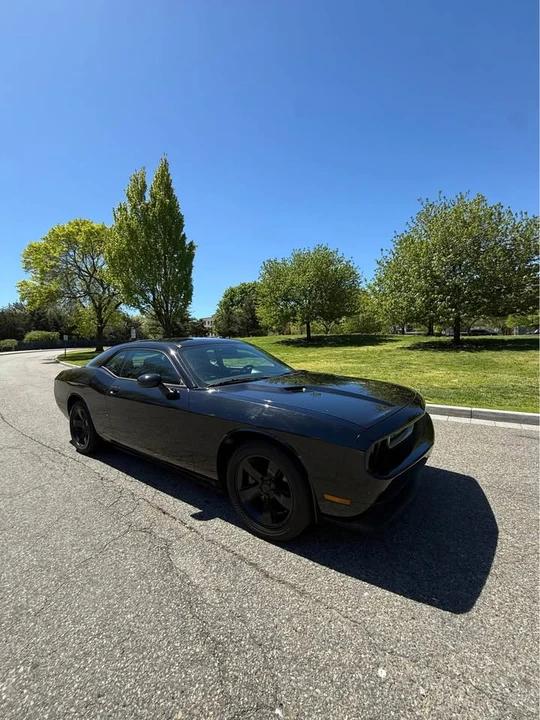 2013 Dodge Challenger 3rd Gen - Image 18 of 21