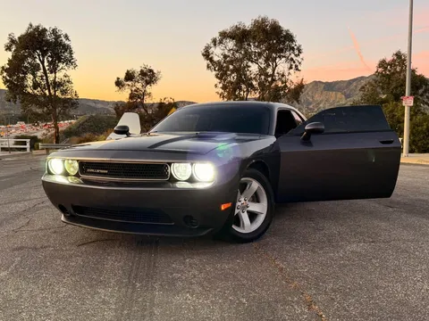 2013 Dodge Challenger V6
