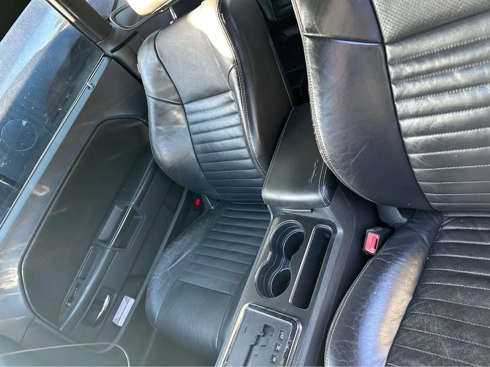 2013 Dodge Challenger 3rd Gen - Image 14 of 15
