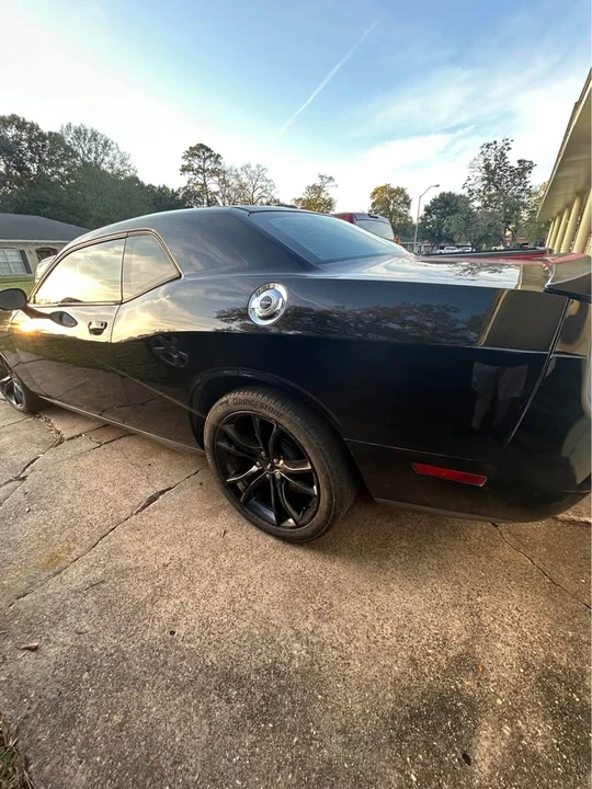 2013 Dodge Challenger 3rd Gen - Image 10 of 15