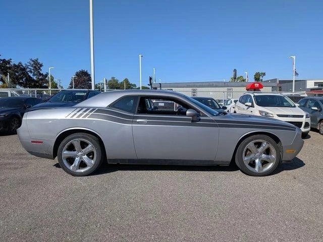 2013 Dodge Challenger 3rd Gen - Image 6 of 8