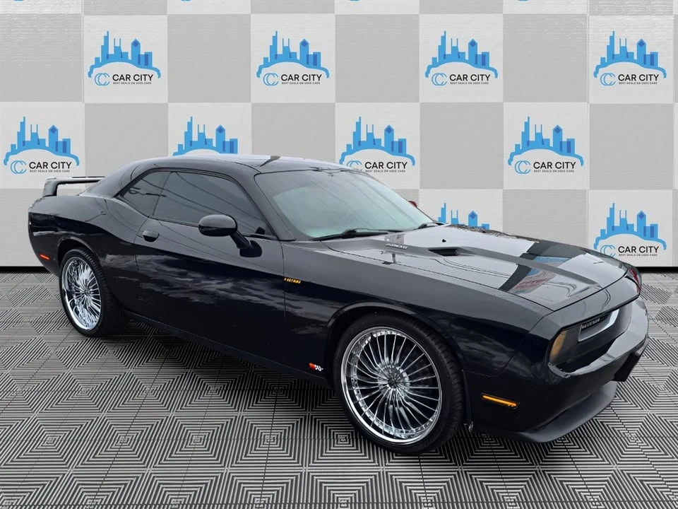 2013 Dodge Challenger 3rd Gen - Image 4 of 17