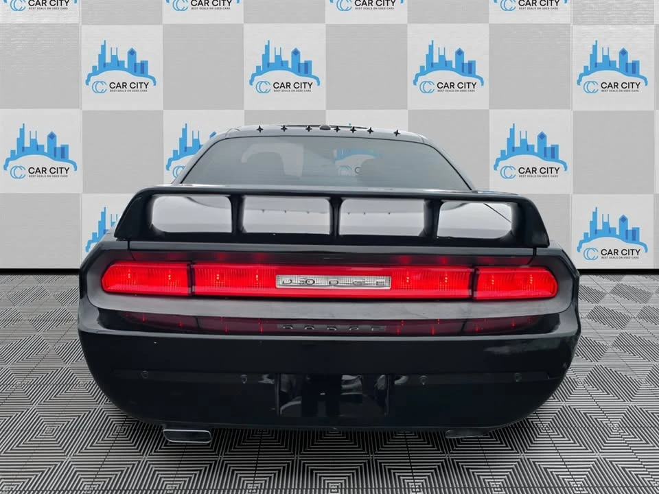 2013 Dodge Challenger 3rd Gen - Image 7 of 17