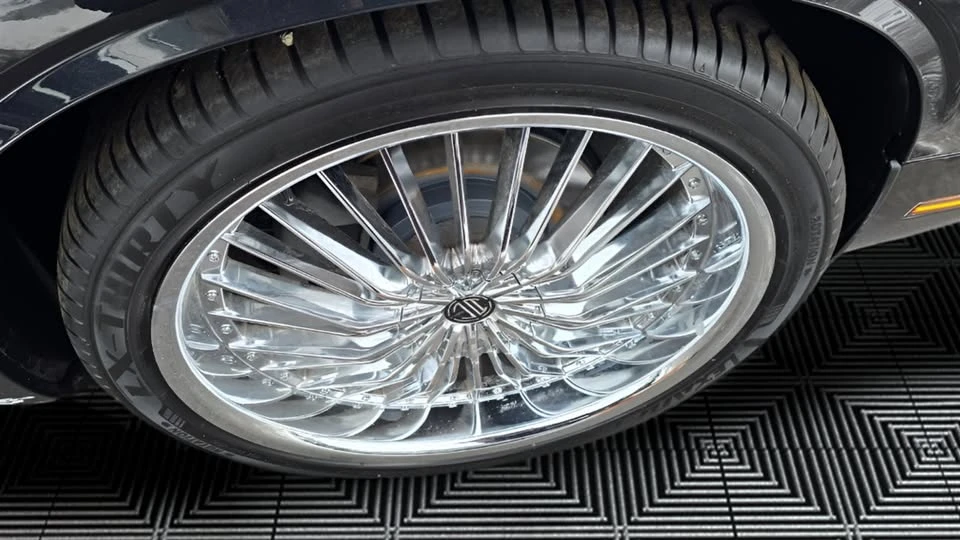 2013 Dodge Challenger 3rd Gen - Image 17 of 17