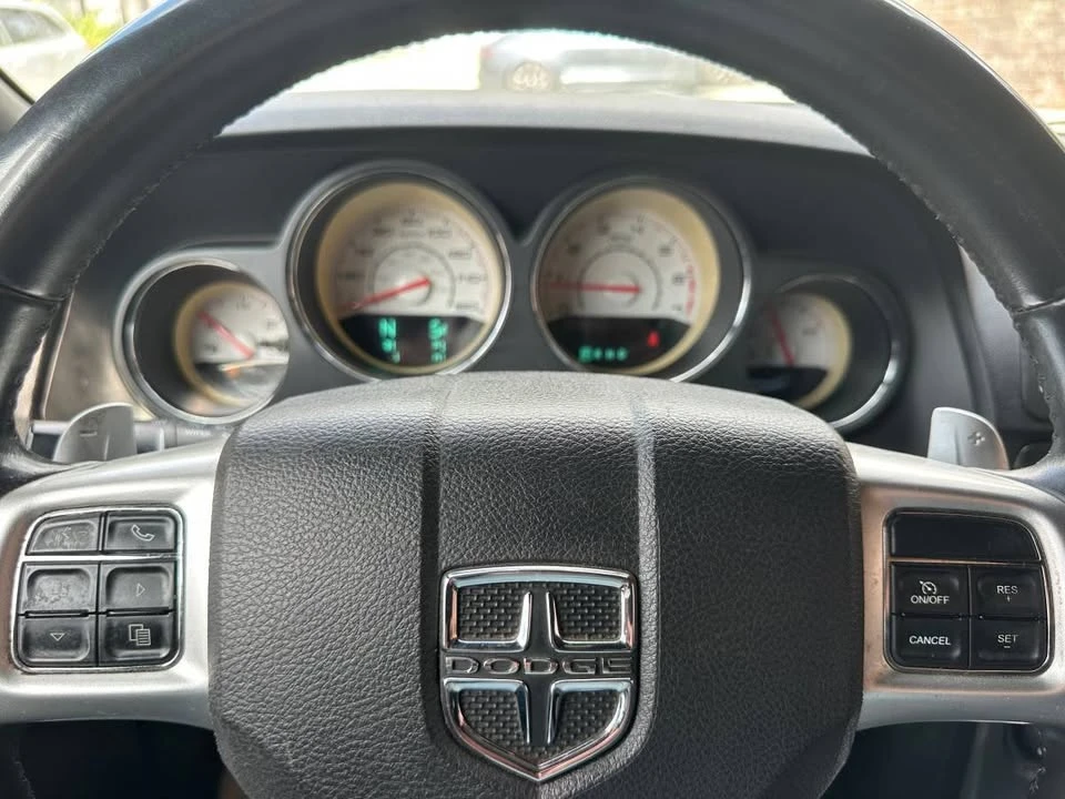 2013 Dodge Challenger 3rd Gen - Image 15 of 20