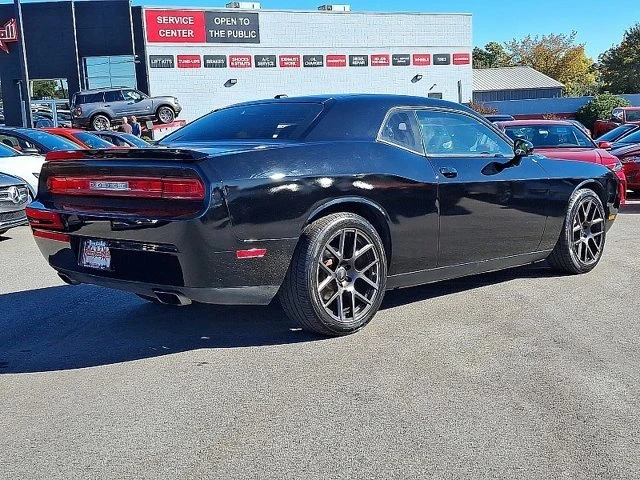2013 Dodge Challenger 3rd Gen - Image 4 of 17