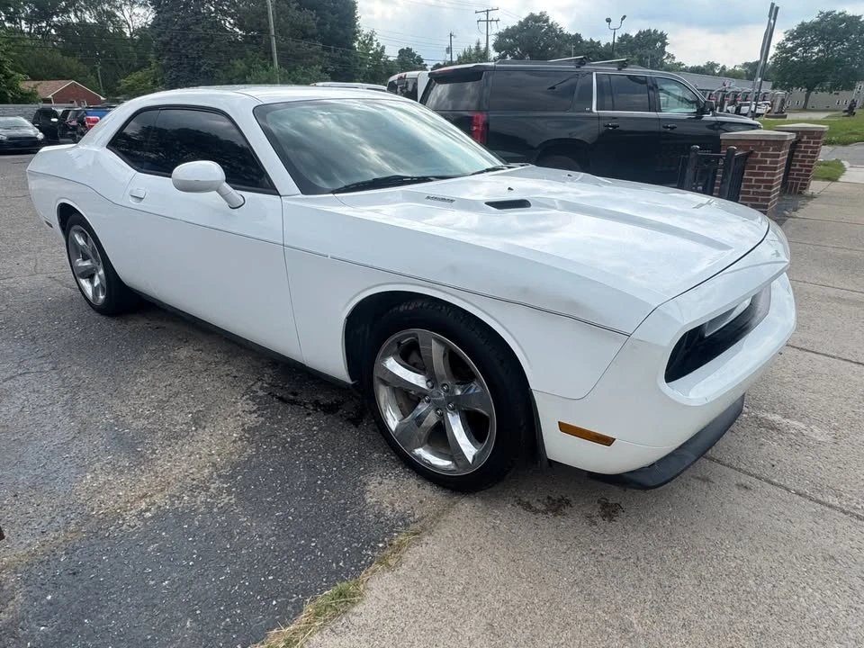 2013 Dodge Challenger 3rd Gen - Image 3 of 9