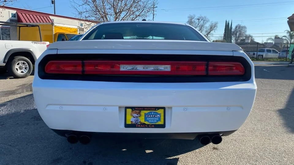 2013 Dodge Challenger 3rd Gen - Image 4 of 18