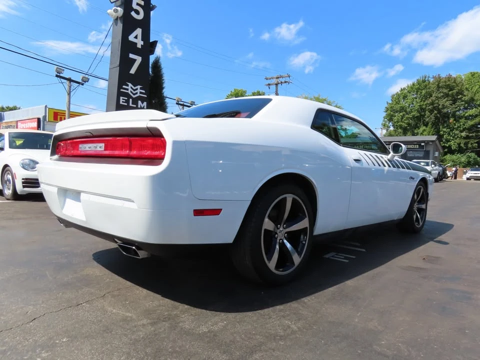 2013 Dodge Challenger 3rd Gen - Image 9 of 20