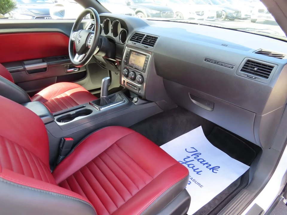 2013 Dodge Challenger 3rd Gen - Image 19 of 20