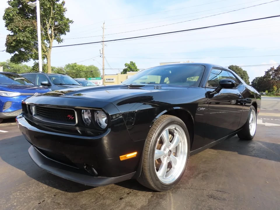2013 Dodge Challenger 3rd Gen - Image 9 of 20