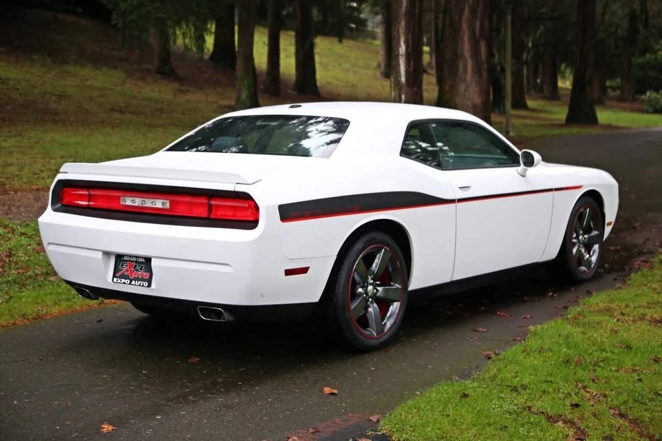 2013 Dodge Challenger 3rd Gen - Image 4 of 14