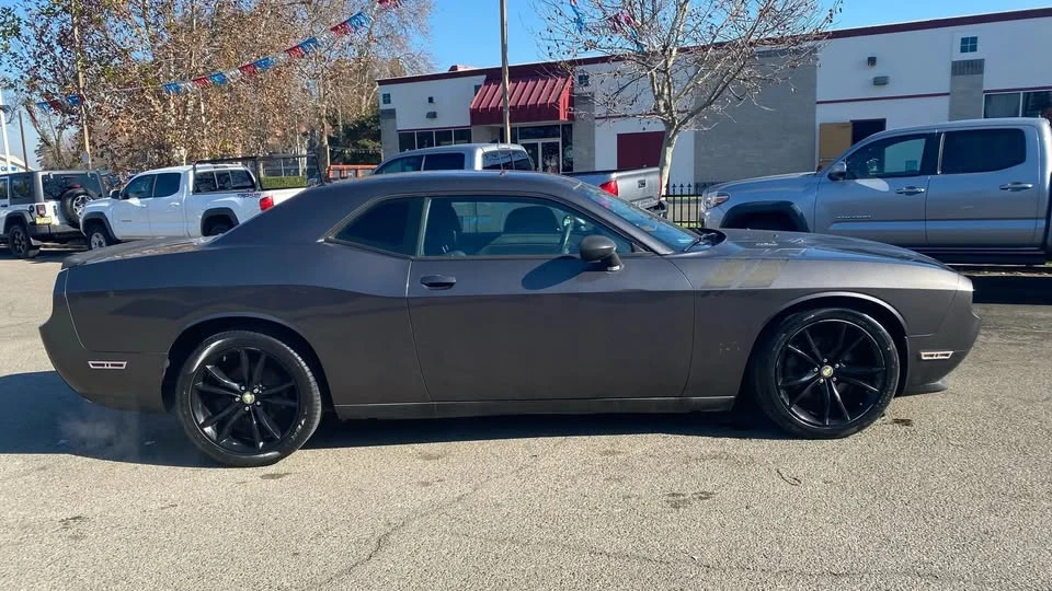 2013 Dodge Challenger 3rd Gen - Image 2 of 19