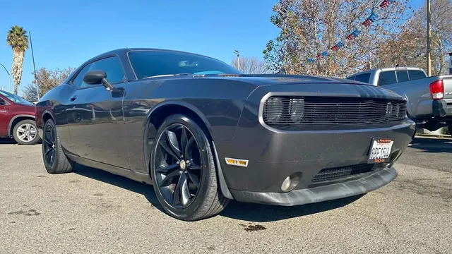 2013 Dodge Challenger R/T Coupe