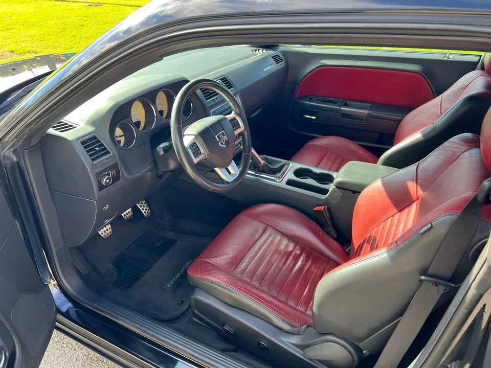 2013 Dodge Challenger 3rd Gen - Image 11 of 20