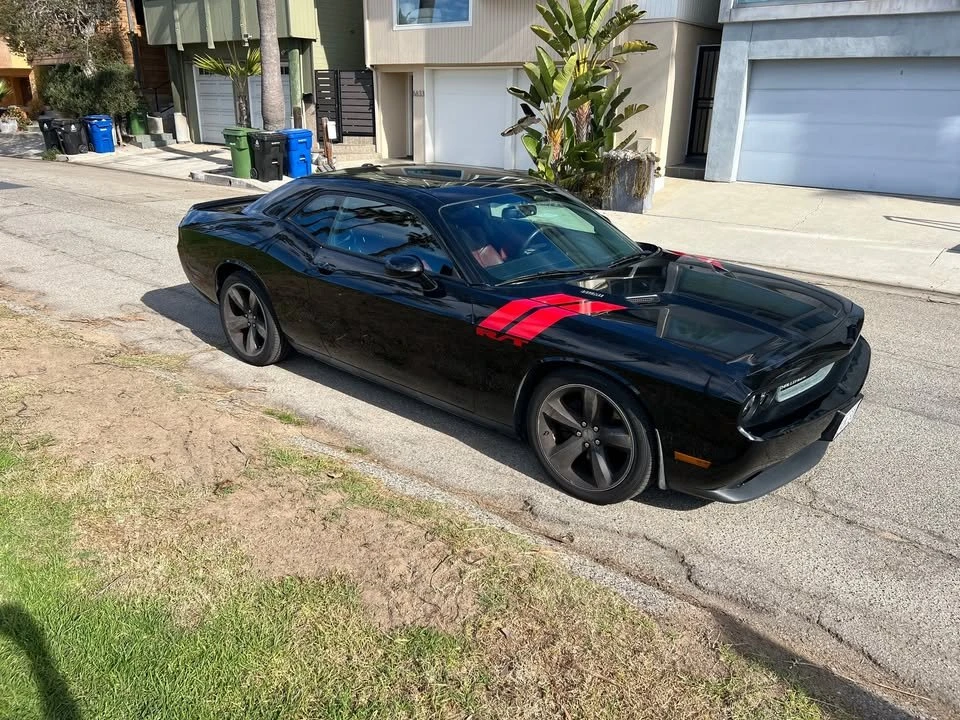 2013 Dodge Challenger 3rd Gen - Image 6 of 20