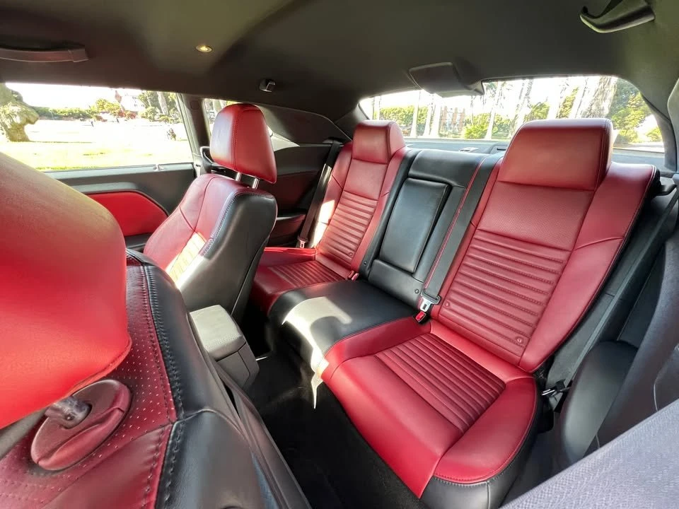 2013 Dodge Challenger 3rd Gen - Image 17 of 20