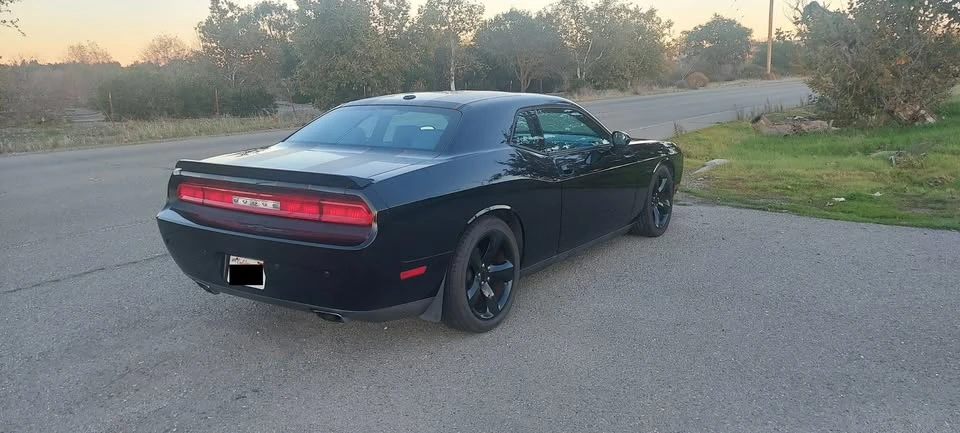 2013 Dodge Challenger 3rd Gen - Image 5 of 20