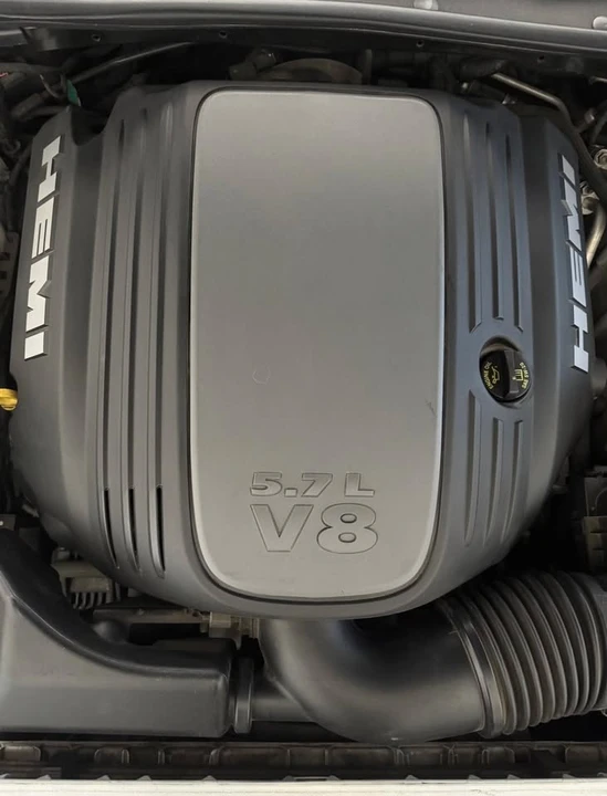 2013 Dodge Challenger 3rd Gen - Image 8 of 14