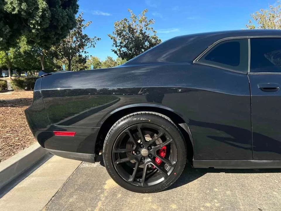 2013 Dodge Challenger SRT8 & 392 3rd Gen - Image 9 of 20
