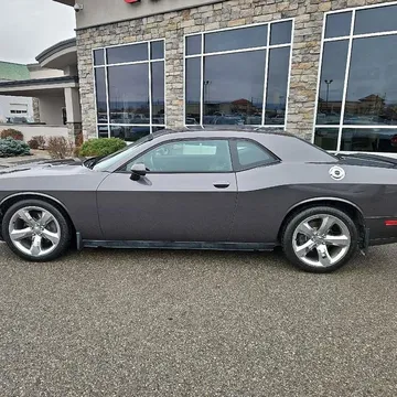 2013 Dodge Challenger SXT