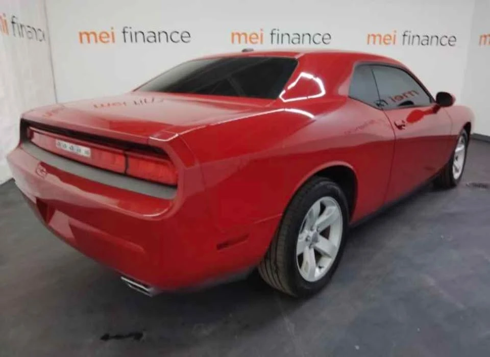 2013 Dodge Challenger 3rd Gen - Image 7 of 13