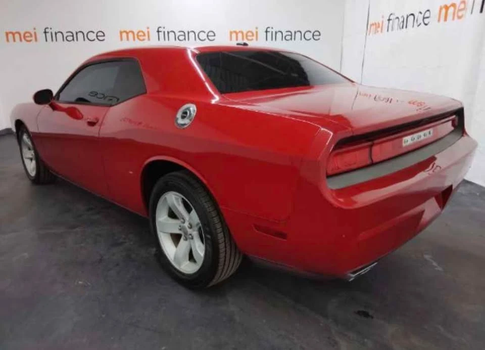 2013 Dodge Challenger 3rd Gen - Image 6 of 13
