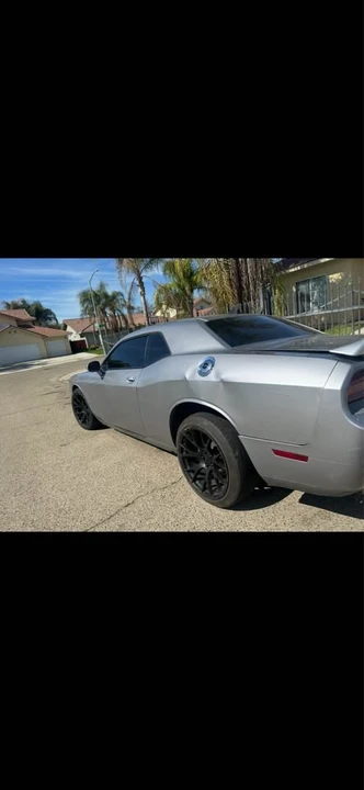 2013 Dodge Challenger 3rd Gen - Image 9 of 10