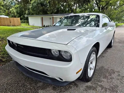 2013 Dodge Challenger SXT