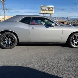 2013 Dodge Challenger 3rd Gen - Image 4 of 12