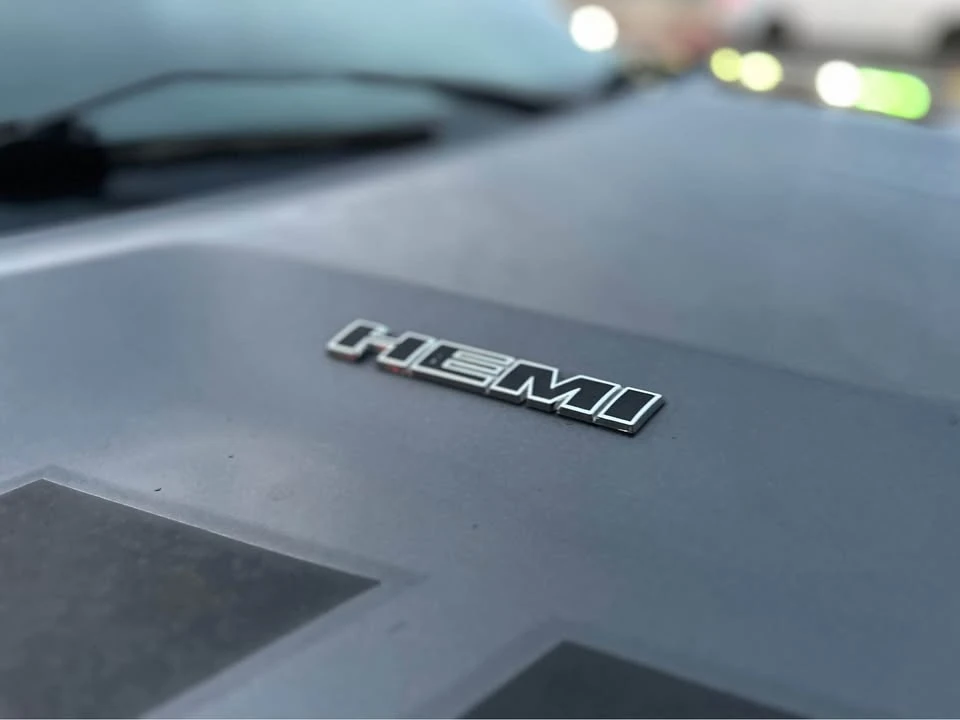 2013 Dodge Challenger 3rd Gen - Image 3 of 10