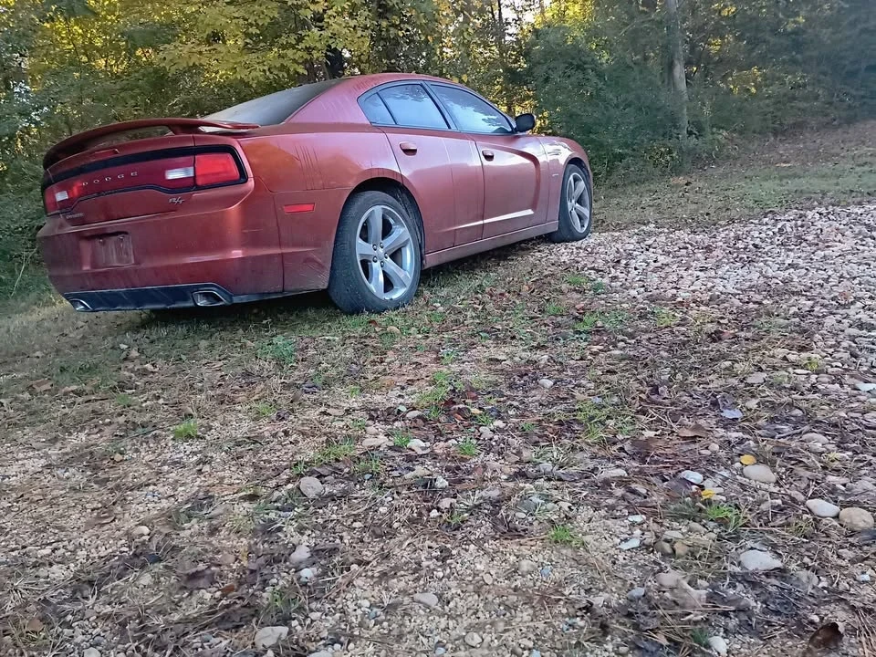 2013 Dodge Charger 7th Gen - Image 3 of 9