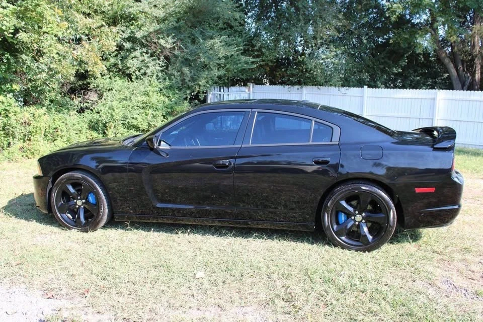 2013 Dodge Charger 7th Gen - Image 12 of 20