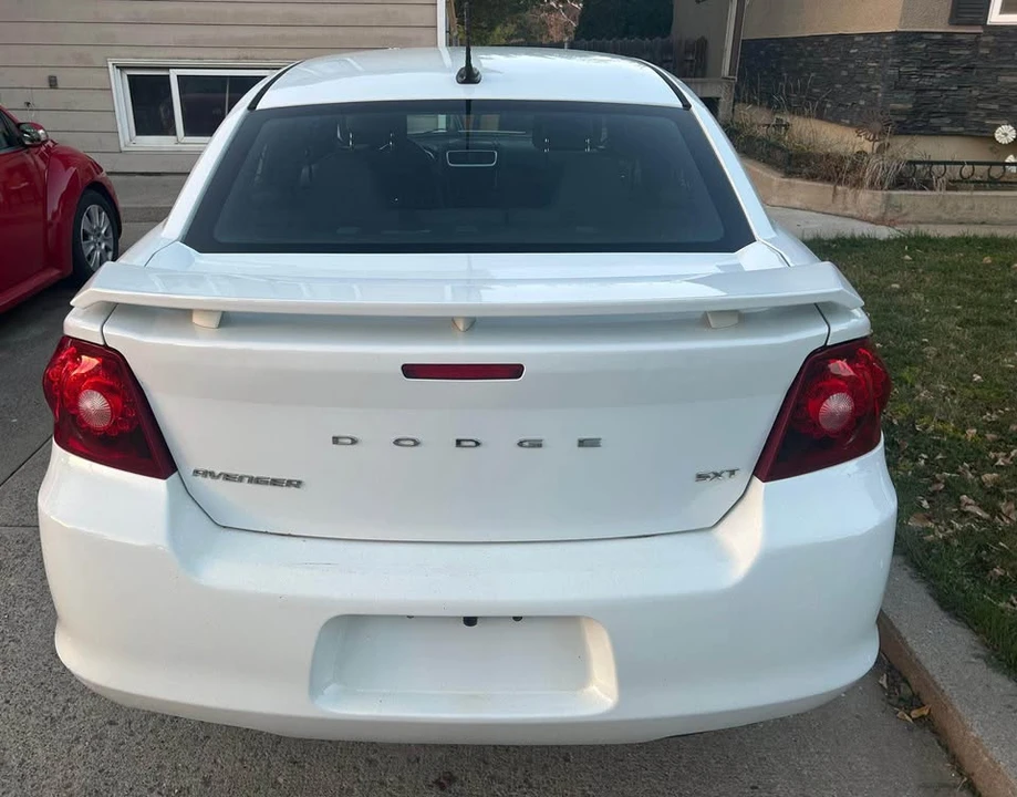 2013 Dodge Charger 7th Gen - Image 3 of 13