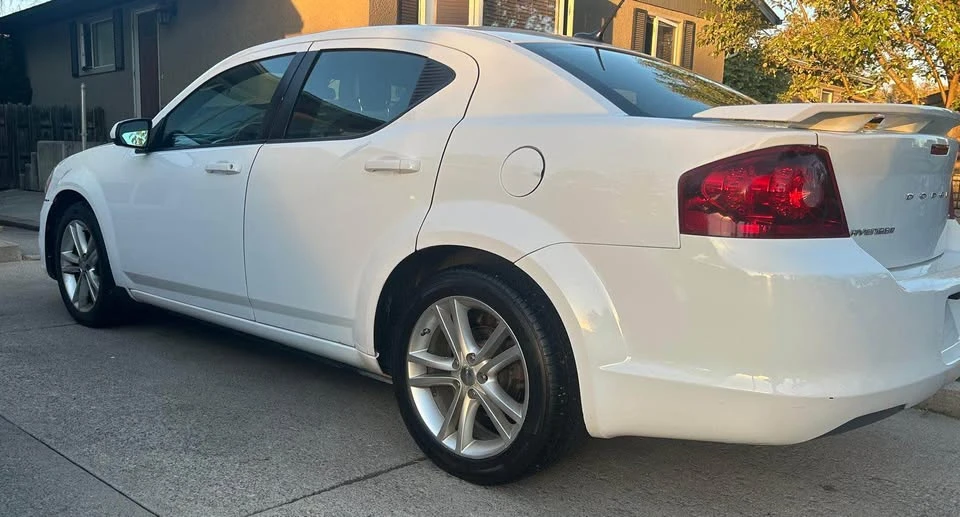2013 Dodge Charger 7th Gen - Image 4 of 13