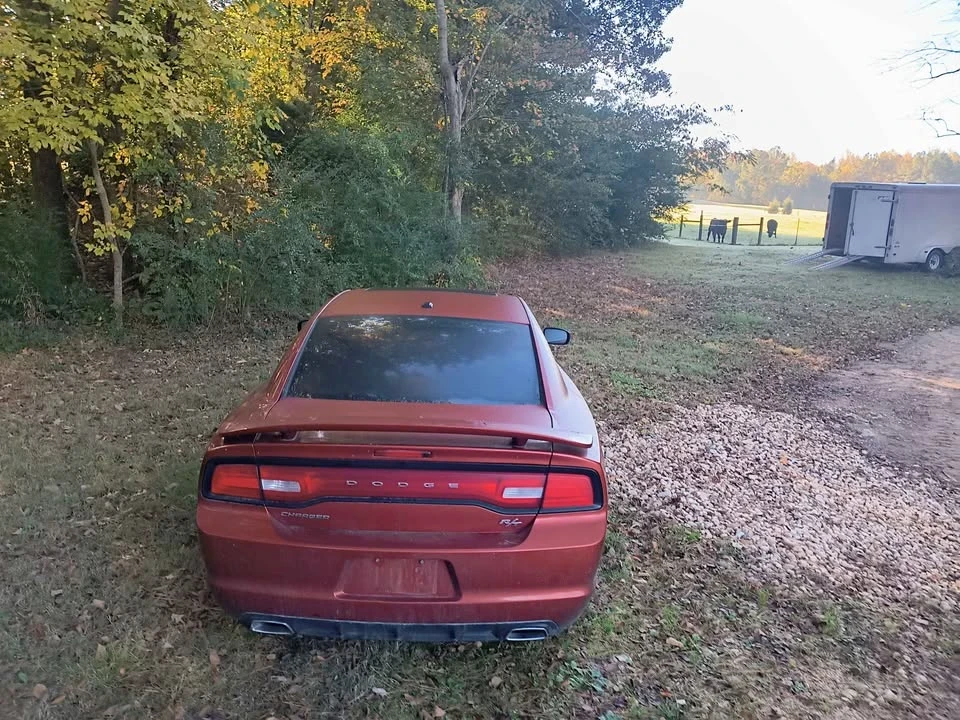 2013 Dodge Charger 7th Gen - Image 2 of 9