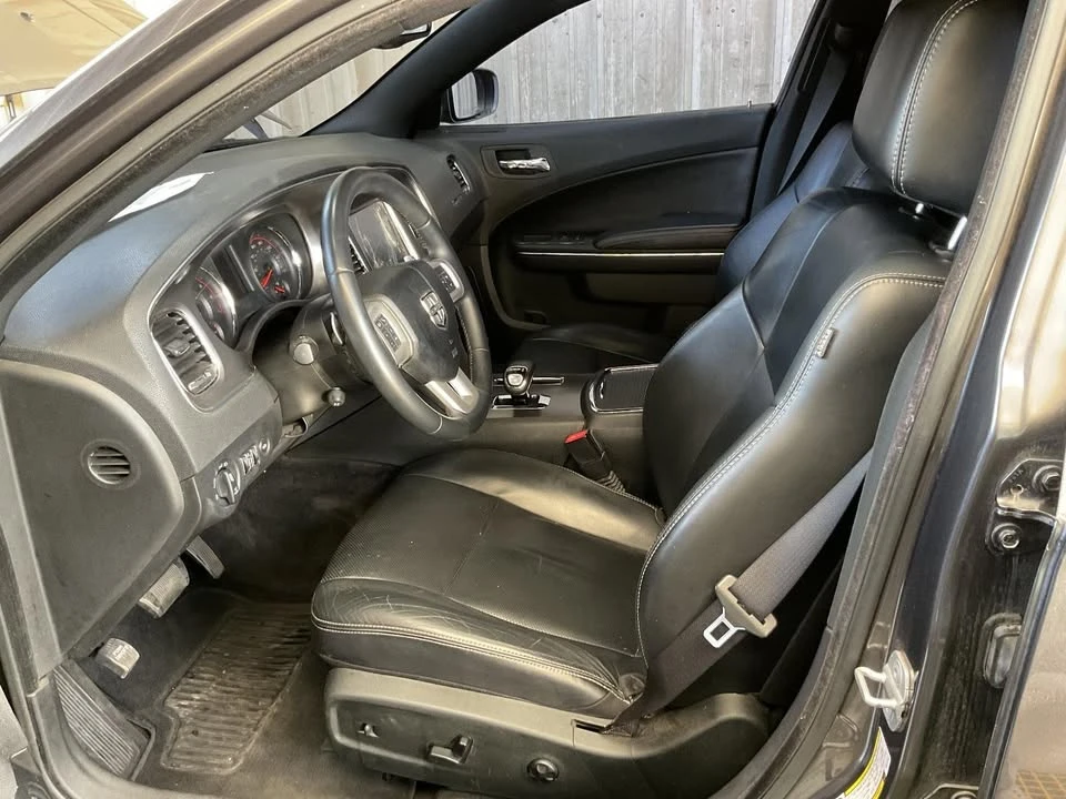 2013 Dodge Charger 7th Gen - Image 7 of 12