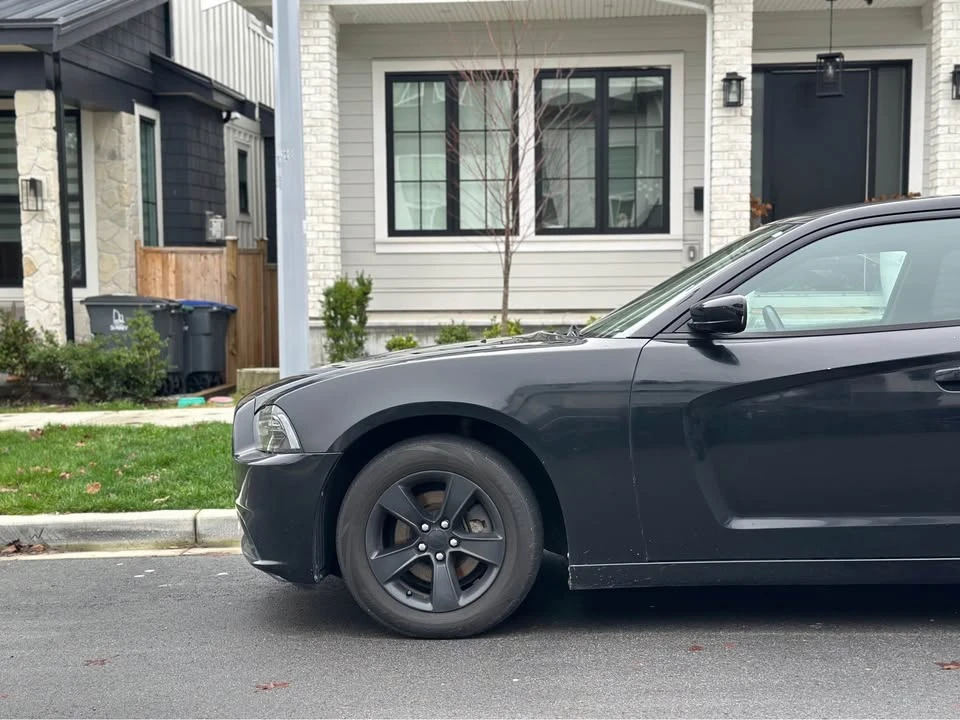 2013 Dodge Charger 7th Gen - Image 3 of 4