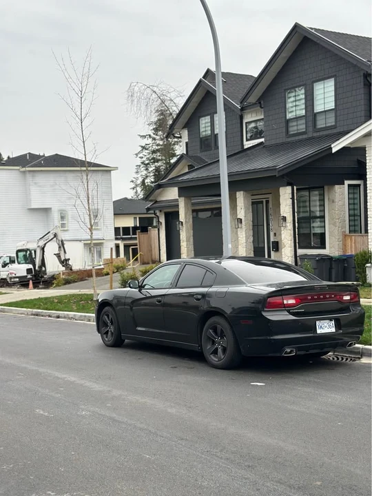 2013 Dodge Charger 7th Gen - Image 4 of 4