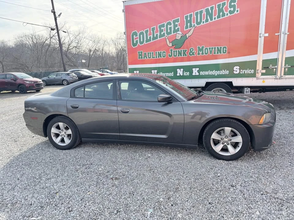 2013 Dodge Charger 7th Gen - Image 4 of 4
