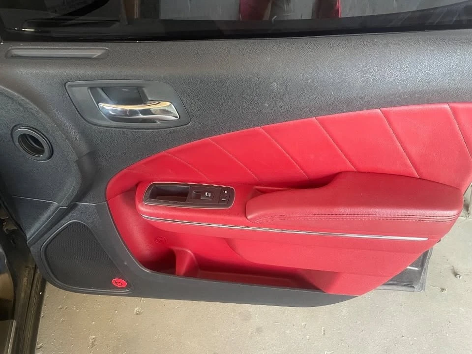 2013 Dodge Charger 7th Gen - Image 13 of 20