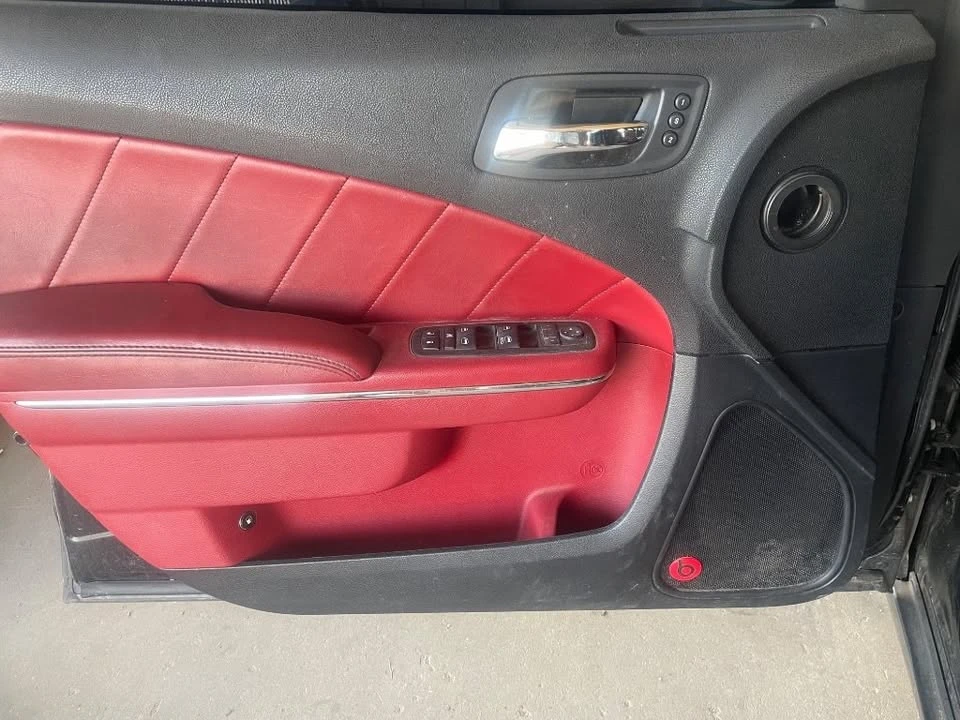 2013 Dodge Charger 7th Gen - Image 16 of 20