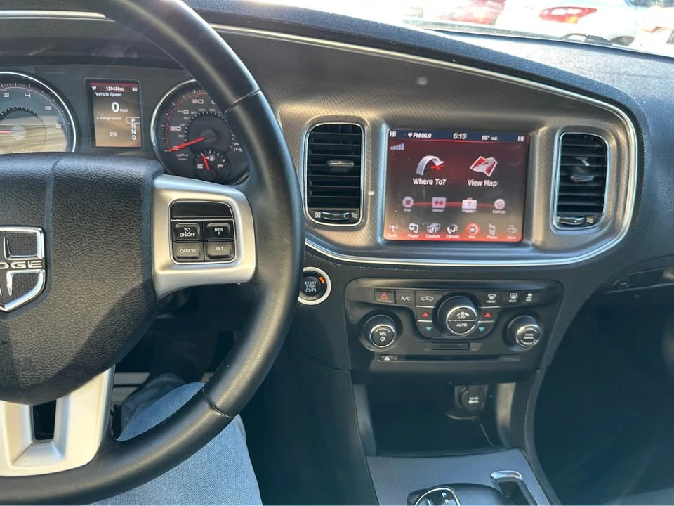 2013 Dodge Charger 7th Gen - Image 13 of 20
