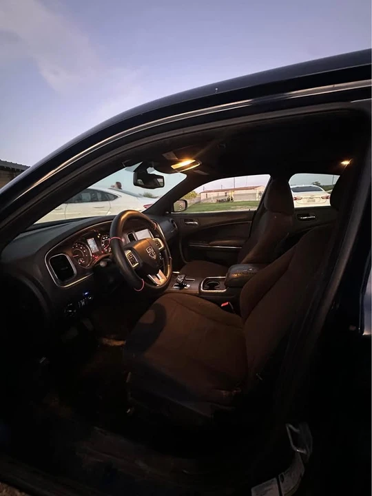 2013 Dodge Charger 7th Gen - Image 3 of 8