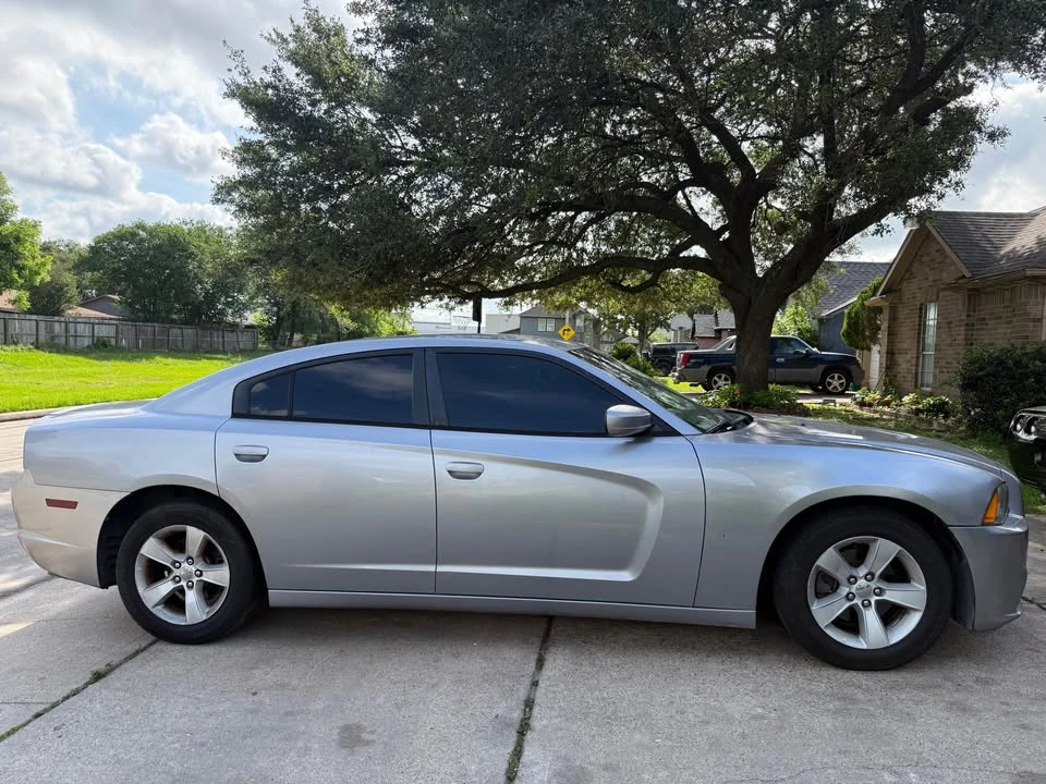 2013 Dodge Charger 7th Gen - Image 9 of 19